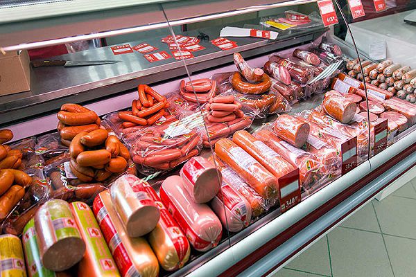 بررسی بازار فرآورده‌های گوشتی
