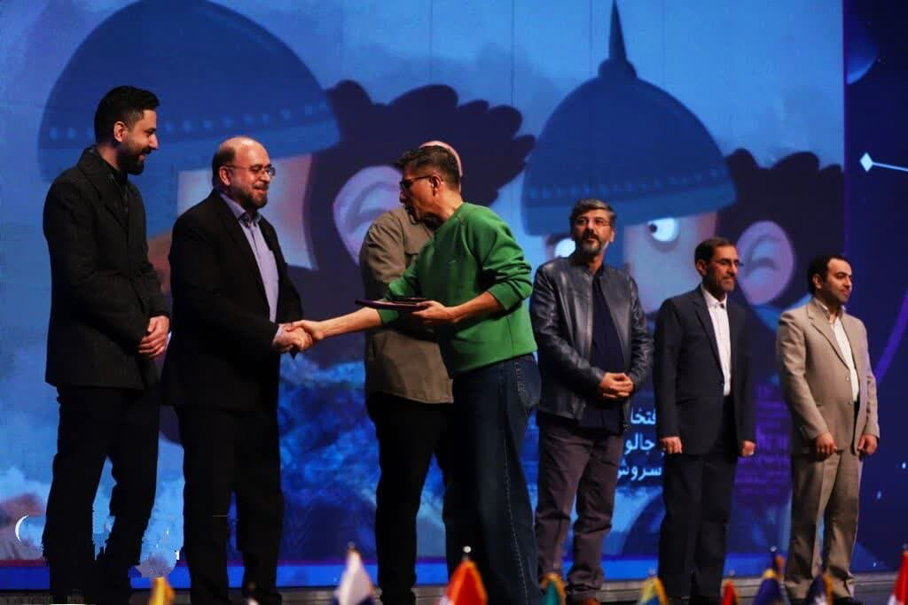 دو جایزه سیزدهمین جشنواره بین المللی پویانمایی تهران به قم رسید
