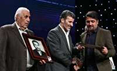 توفیق خبرنگار صداوسیمای مرکزیزد در نهمین جشنواره فیلم عمار