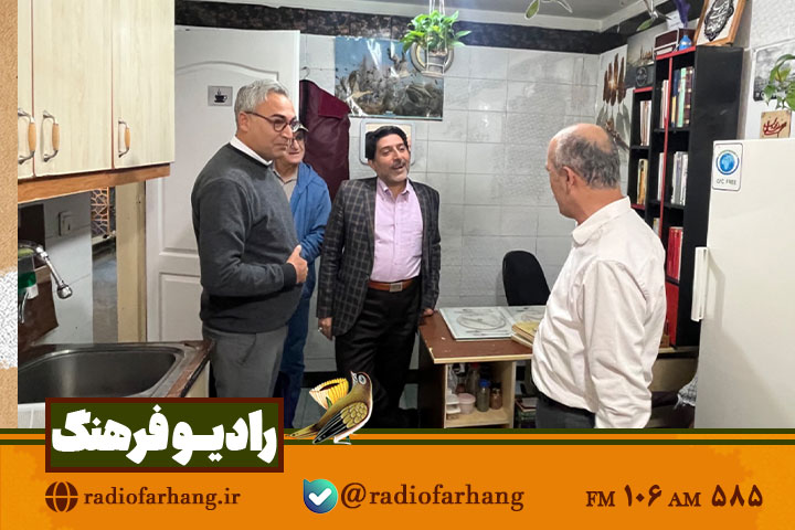 بازدید مدیر رادیو‌فرهنگ از کتابخانه میرزاکوچک خان معاونت صدا